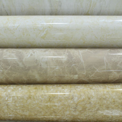 Utilisation du marbre Film PVC flexible pour le processus de production de presse à chaud